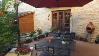 B&B Des Histoires d'Anges - Côté Jardin - Accueil Vélo - Tournus - 1