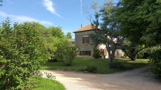 B&B Des Histoires d'Anges - Côté Jardin - Accueil Vélo - Tournus - 3