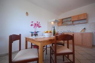 Apartments Novak by El-Pi Tours - Malinska - 3