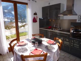 PLEIN SOLEIL appartement avec GARAGE pour SKI TROIS VALLEES et CURE THERMALE - Brides-les-Bains - 2