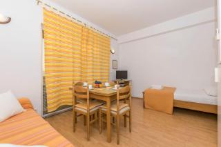 Apartments Tonci - 2