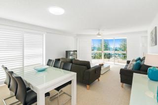 Solnamara Beachfront Apartments - Gold Coast - 1