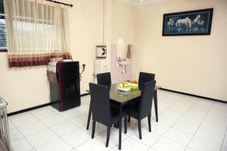 Villa Cemara - Batu - 5
