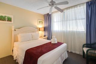Sunrise Suites Tierra Bomba Suite #403 - 7