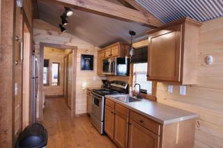 The Cayo Cabin, Millersburg Ohio - Millersburg - 5
