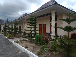 Noah Hotel Silangit - Siborongborong - 1