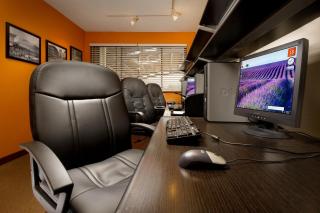 Best Western Seattle Airport Hotel - SeaTac - 9