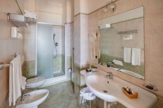 Hotel Metropol - Diano Marina - 4