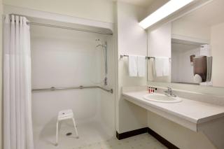 Travelodge by Wyndham Belen - Belen - 1