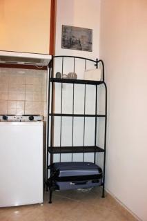 Central Studio! Fiber WiFi, AC, Private, Self Check-in! - Thessaloniki - 3