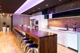 The Holland Hotel by Simplissimmo - 8