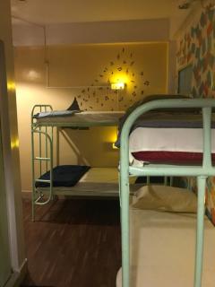 The Little Blue Window Hostel - Bangalore - 5