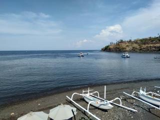 Sunrise Cafe Bungalows - 2