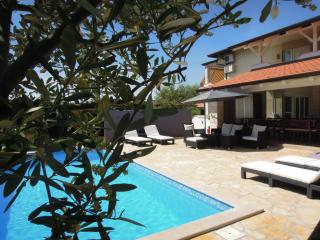 Holiday Home Villa Ivan - Umag - 0