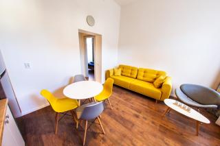 Central Luxury 2 - 4