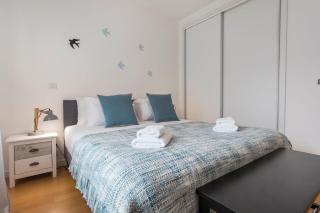 LovelyStay - Family-Friendly Apartment Downtown - Lisbona - 3
