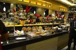 Trees Residences by Jhoms 1BR with Balcony WiFi Netflix - Manila - 9