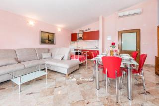 Apartments Villa Nevenka - Rogoznica - 9