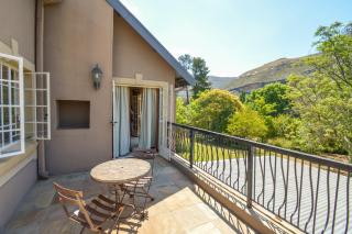 San Rock Guest House - Clarens - 6