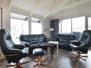 Five-Bedroom Holiday Home In Blokhus - 7