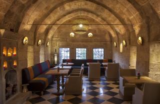 Hezen Cave Hotel - 1