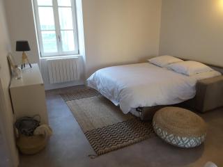 Saint-Malo T2 au premier étage idéalement situé à Solidor - 2