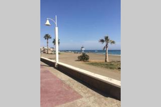 Charming Beach Holiday House - La Cala del Moral - 9