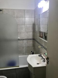 Depto. c/balcón, Colón y Olavarría - 1