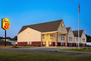 Super 8 by Wyndham Holton - Holton - 9