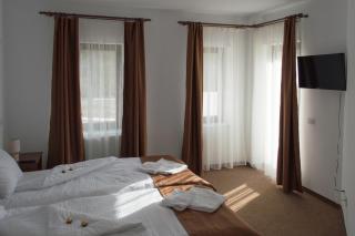 Pensiune Casa Ampeia - 0