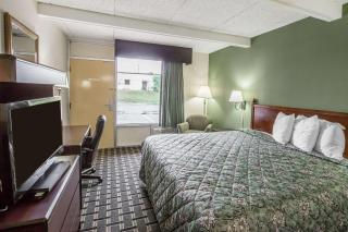 Rodeway Inn - Laurens - 9