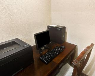 Quality Inn Forest Hill - Fort Worth South - 5