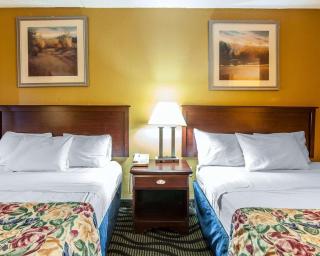 Days Inn by Wyndham Calhoun GA I-75 and US-41 - Calhoun - 1