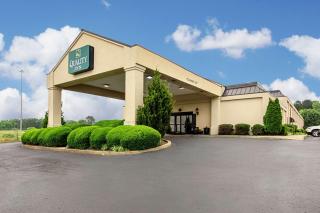 Quality Inn Holly Springs South - Holly Springs - 0