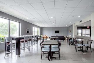 Quality Inn Holly Springs South - Holly Springs - 2