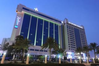 The Diplomat Radisson Blu Hotel Residence & Spa - Manama - 7