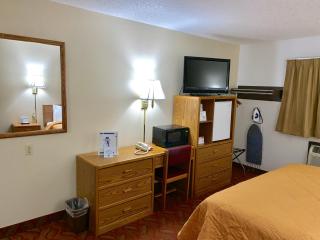 Americas Best Value Inn and Suites Sidney - Sidney - 6