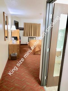 Americas Best Value Inn and Suites Sidney - Sidney - 4