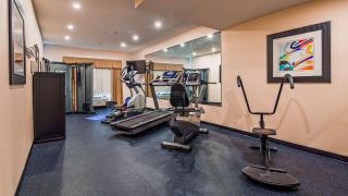 Best Western Plus - Wendover Inn - 4