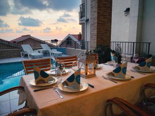 Apartments Leut - Sveti Stefan - 4