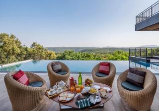 SaffronStays Falcon Hill, Lonavala - luxury villa with infinity pool near Lion's Point - Lonavala - 8