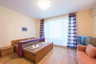 GT Privilege Fort Beach Apartments - Elenite - 1