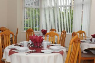 Castle Lodge Guest House 86-88 Sheil Rd L6 3AF - 7