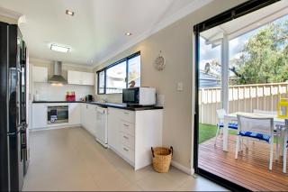 A Little Luxury in Town - Dunsborough - 9