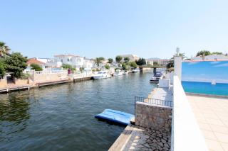 LEON INMO Villa Franca - 10049 - Empuriabrava - 3