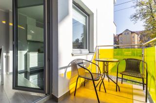 Kolorowe Balkony - Słoneczny Apartament w Międzyzdrojach by Noclegi Renters - Misdroy - 8