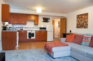 Bolton Executive Apartment - Bolton - 5