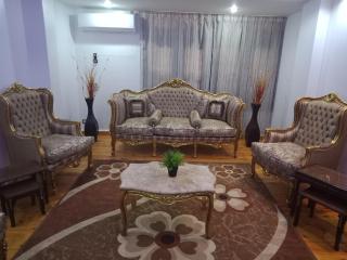Private Family Apartment in Dokki - Il Cairo - 1