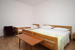Apartments with parking space Seline, Paklenica - 6604 - Starigrad-Paklenica (Ortopula) - 1