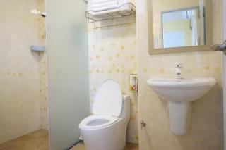 Holby No.8 Elevator Homestay - 4